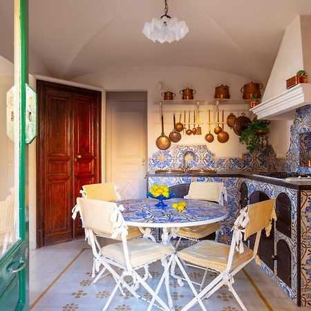Willa Solemar Sicilia - Casa Porto Bagnera Santa Flavia Zewnętrze zdjęcie