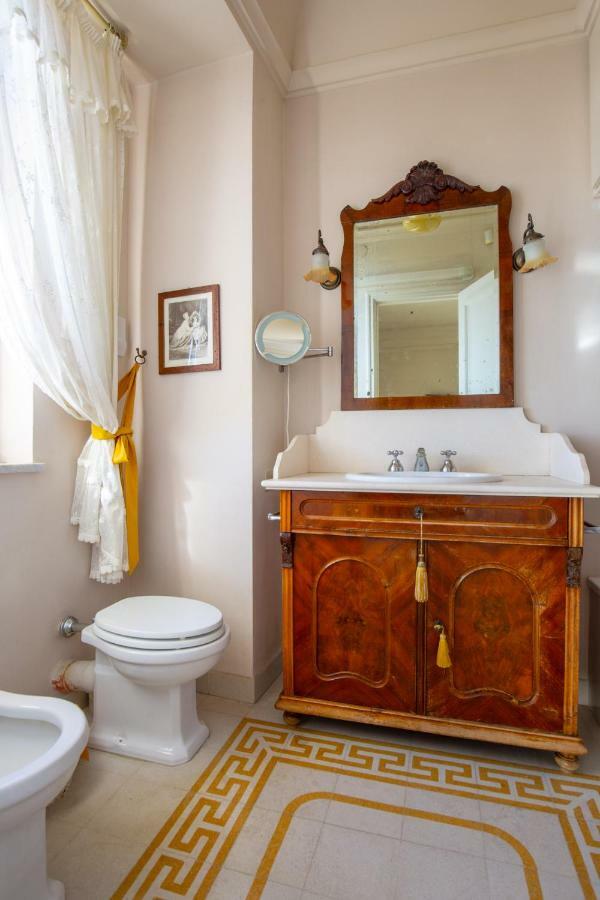 Willa Solemar Sicilia - Casa Porto Bagnera Santa Flavia Zewnętrze zdjęcie
